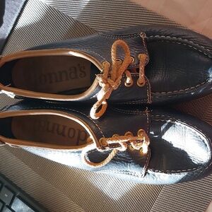 Donna's shoes sz 5K763